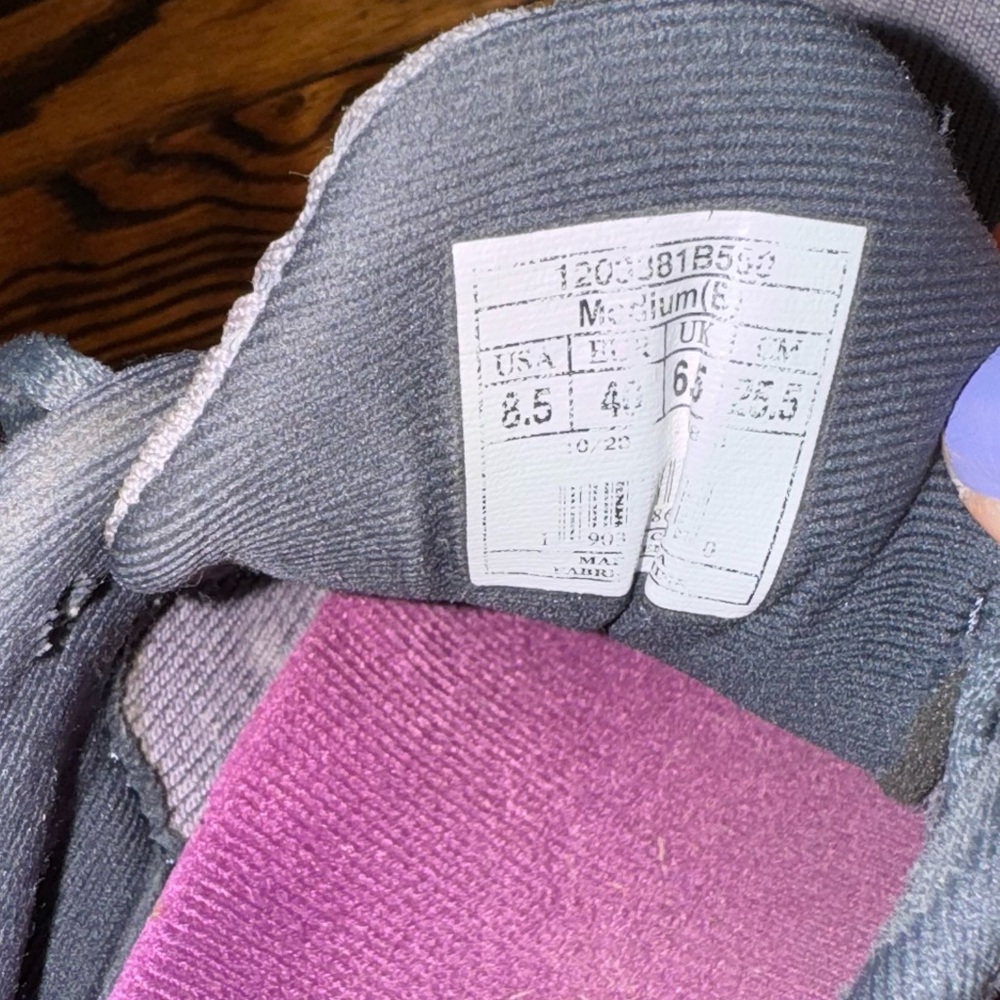 Brooks Women's Lavender Athletic Shoes - Picture 5 of 6